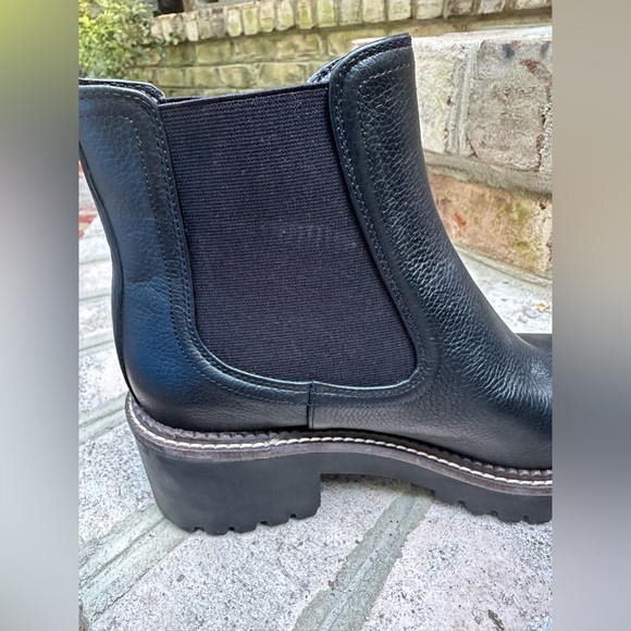 Miah Water-Resistant Chelsea Lug Boots - Women’s Size 9 - Black - Picture 5 of 13